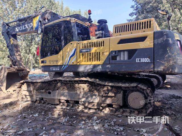 沃爾沃EC380D挖掘機(jī)