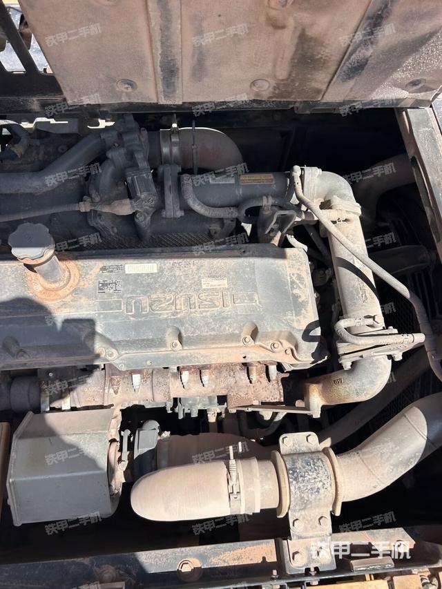 气门室盖螺丝特写（上车部件）