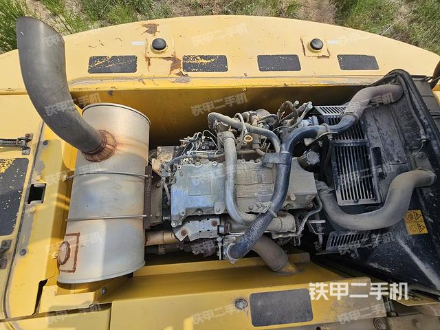 發(fā)動機整體俯視(整機外觀) 發(fā)動機整體俯視(整機外觀)