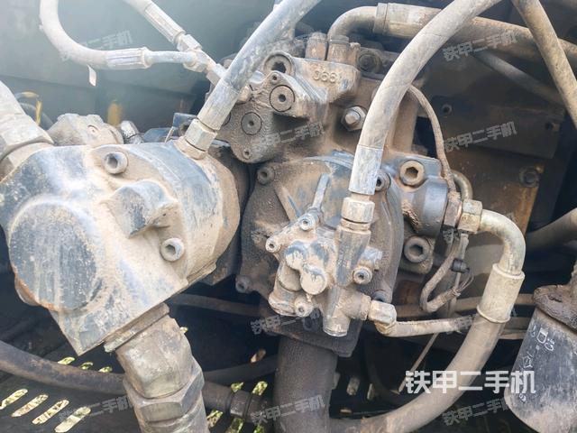 液压泵室（大件舱室）