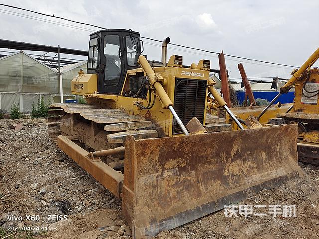 整機(jī)右側(cè)(設(shè)備外觀及核心部件) 整機(jī)右側(cè)(設(shè)備外觀及核心部件)