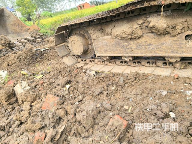 左驱动轮（行走机构）