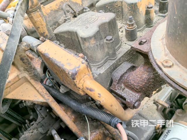 發(fā)動(dòng)機(jī)左側(cè)全景(推土機(jī)發(fā)動(dòng)機(jī)艙) 發(fā)動(dòng)機(jī)左側(cè)全景(推土機(jī)發(fā)動(dòng)機(jī)艙)