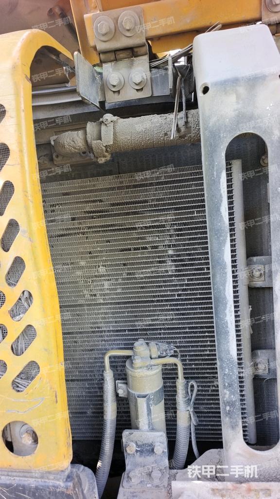 散熱器室(大件艙室) 散熱器室(大件艙室)