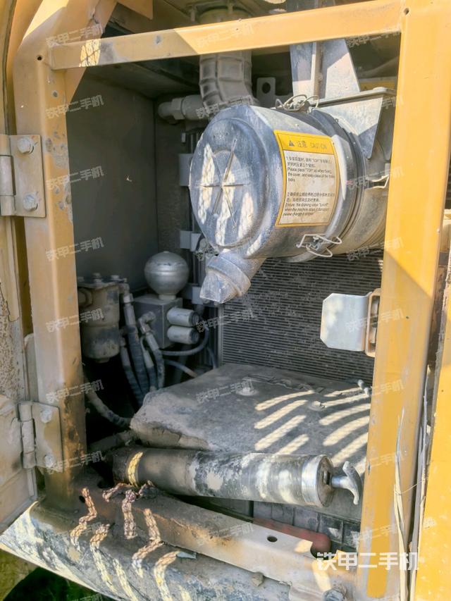 液压泵室（大件舱室）