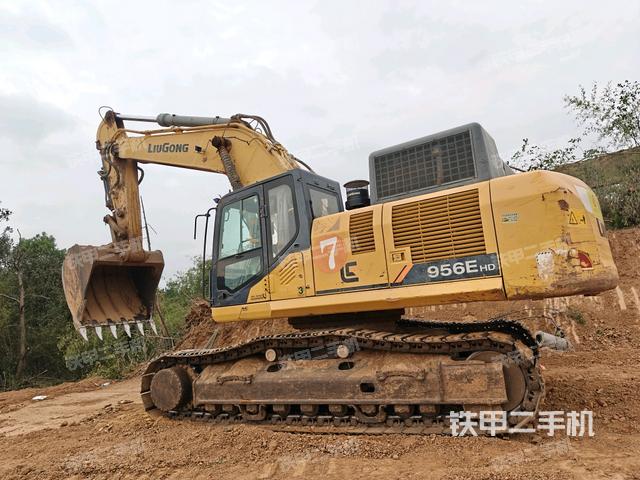 左后45(整機外觀) 左后45(整機外觀)