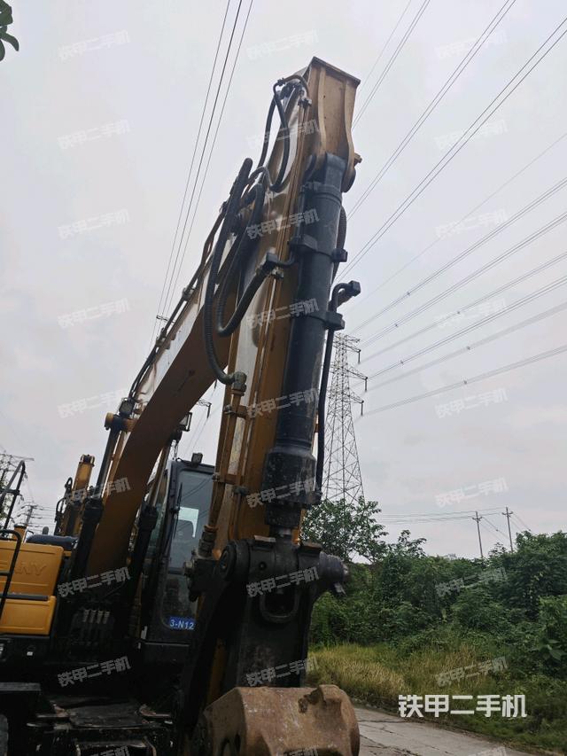 小臂整體右前（工作和回轉裝置）