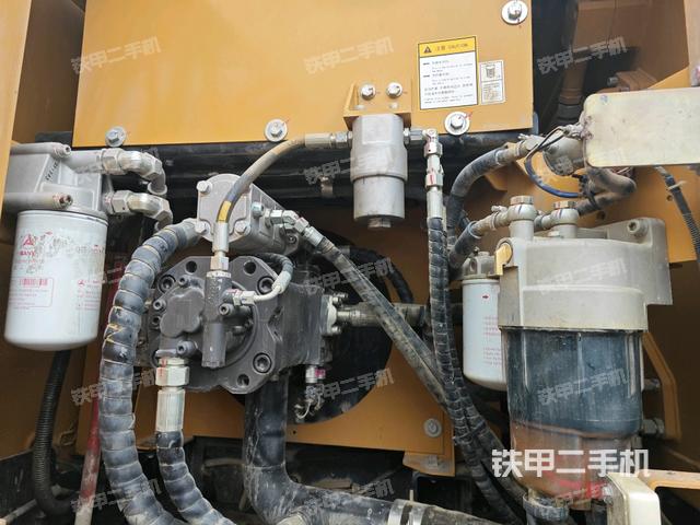 液压泵室（大件舱室）