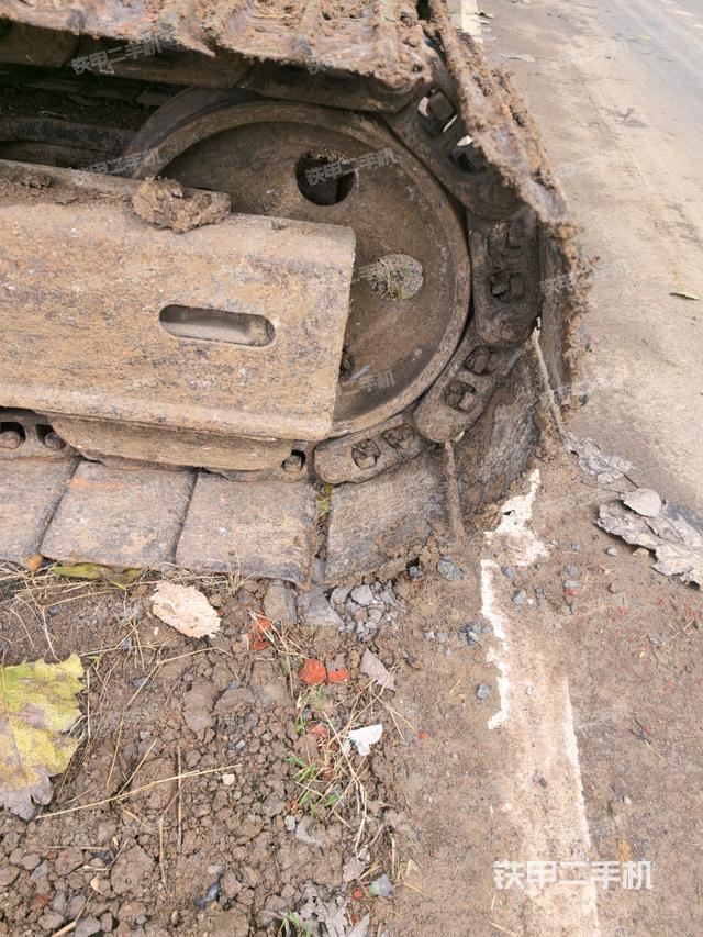 左侧行走马达盖板（行走机构）