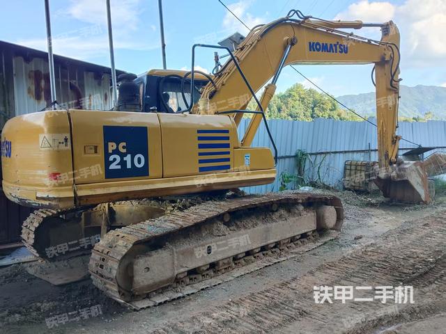 整機(jī)右后45°(整機(jī)外觀) 整機(jī)右后45°(整機(jī)外觀)