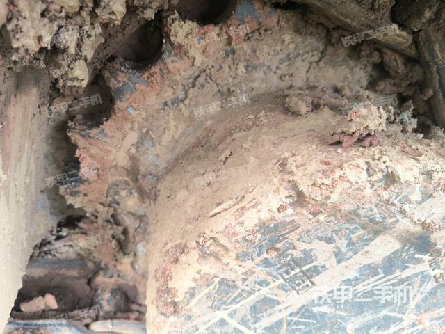 右侧行走马达盖板（行走机构）