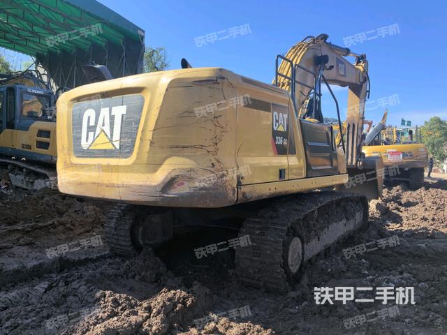 右后45(整機(jī)外觀) 右后45(整機(jī)外觀)