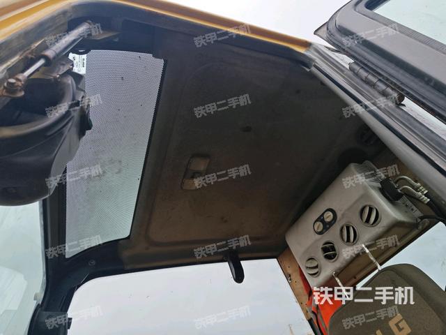 頂棚整體（駕駛室部分）