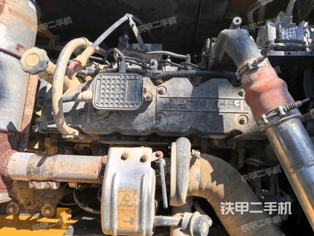 發(fā)動機(jī)整體俯視(整機(jī)外觀) 發(fā)動機(jī)整體俯視(整機(jī)外觀)
