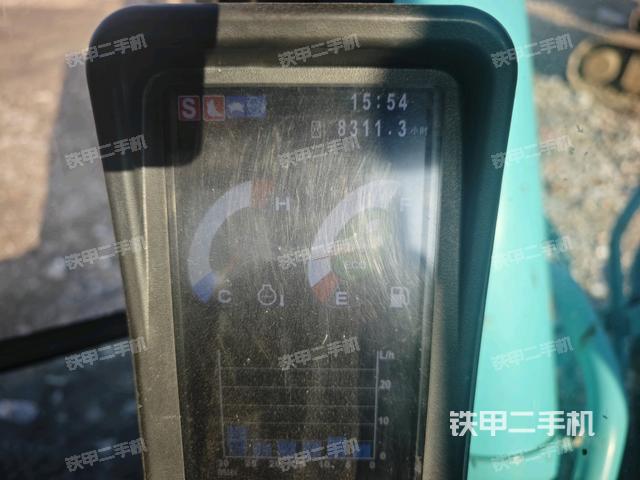 驾驶室整体（整机外观）