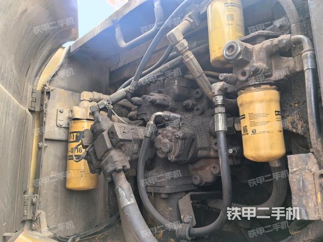 電瓶(大件艙室) 電瓶(大件艙室)