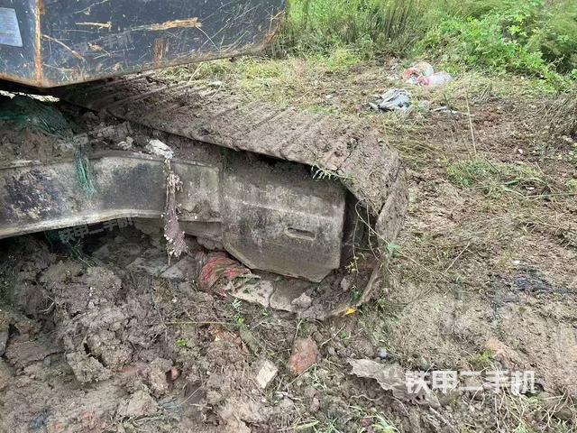 单侧履带整体（整机外观）