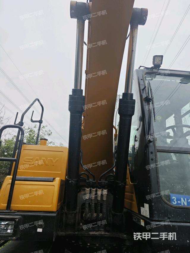 大臂油缸整體?豎拍（工作和回轉裝置）