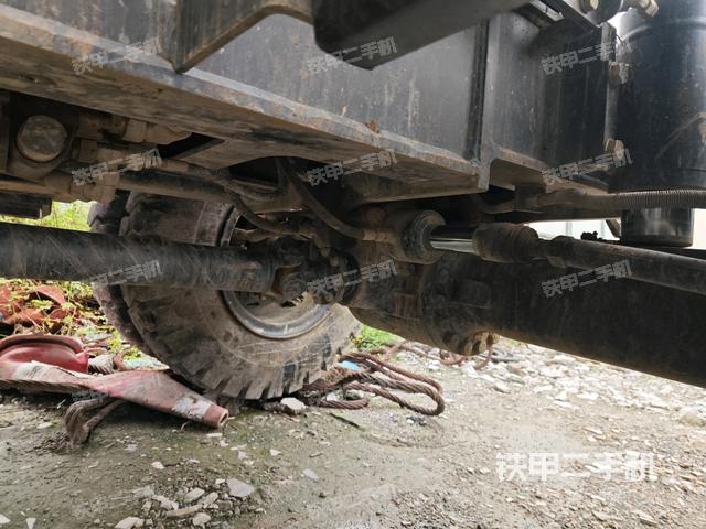 右侧行走马达盖板（行走机构）