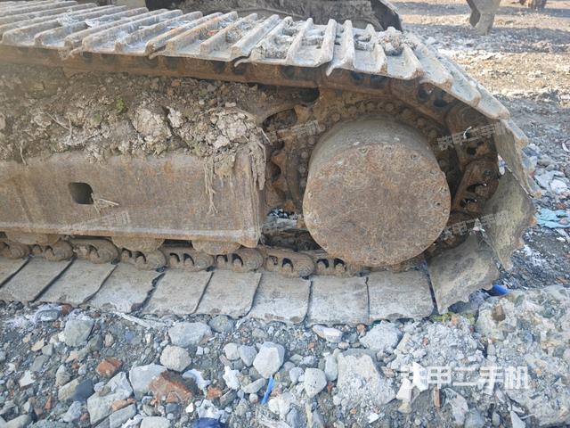 单侧履带整体（整机外观）