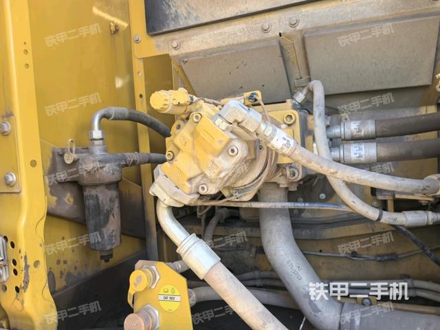 電瓶(大件艙室) 電瓶(大件艙室)