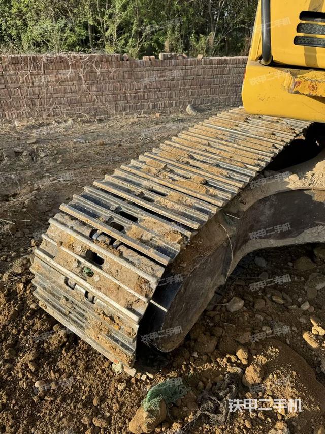 单侧履带整体（整机外观）