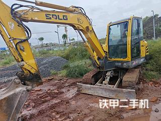 山东临工E655F挖掘机实拍图片