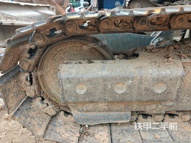 左导向轮（行走机构）