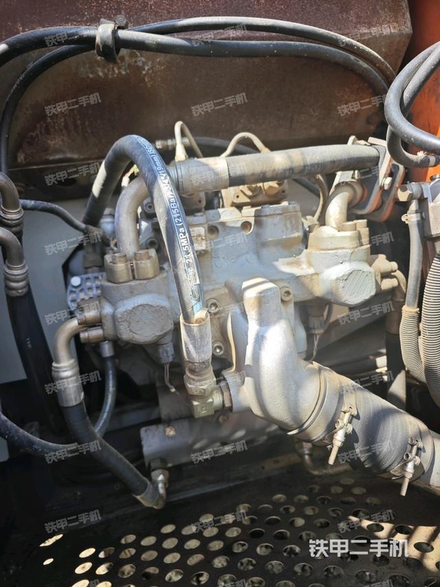 液压泵室（大件舱室）