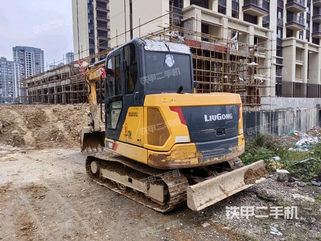柳工CLG906E挖掘机