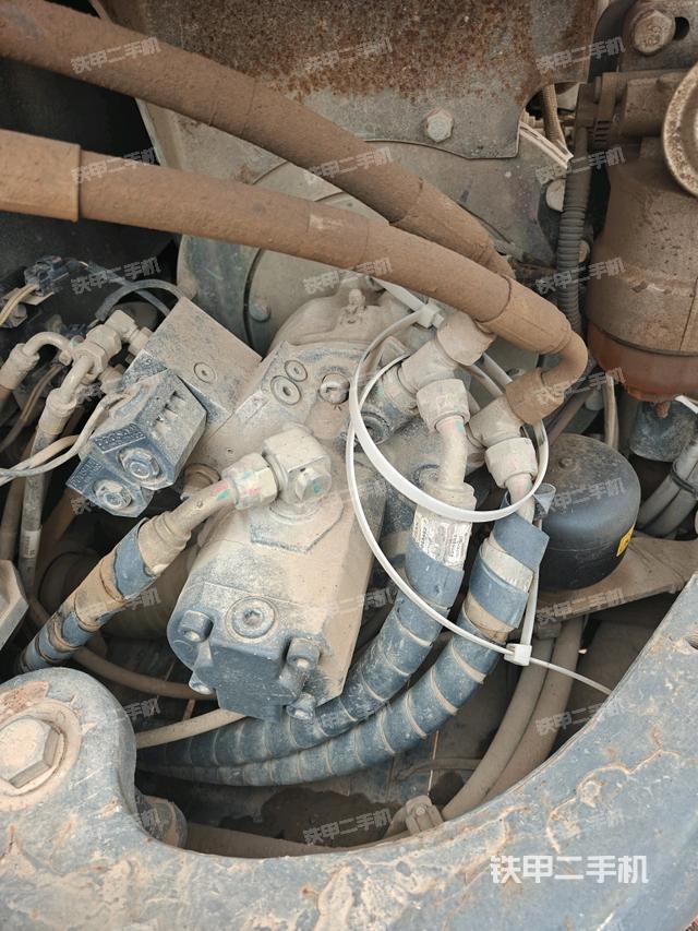 液压泵室（大件舱室）