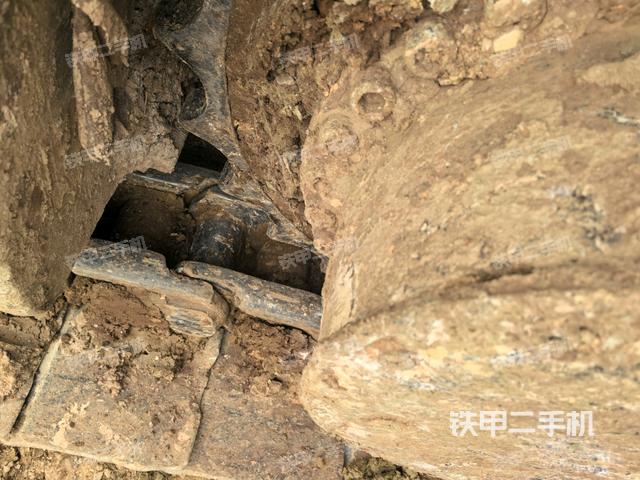右導向輪(行走機構(gòu)) 右導向輪(行走機構(gòu))