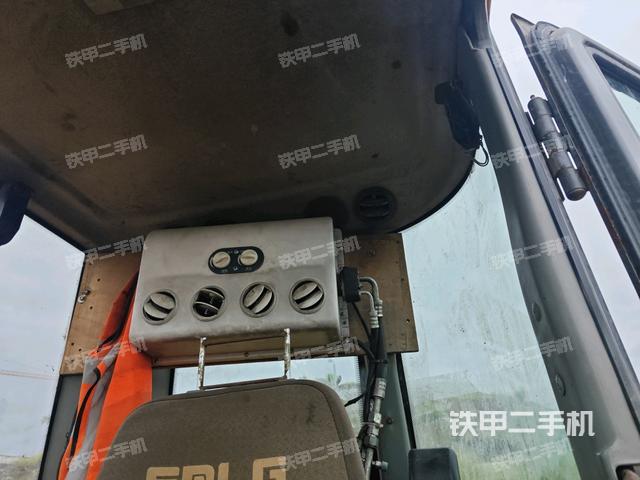 座椅后部（駕駛室部分）