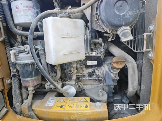 發(fā)動(dòng)機(jī)整體俯視(整機(jī)外觀) 發(fā)動(dòng)機(jī)整體俯視(整機(jī)外觀)