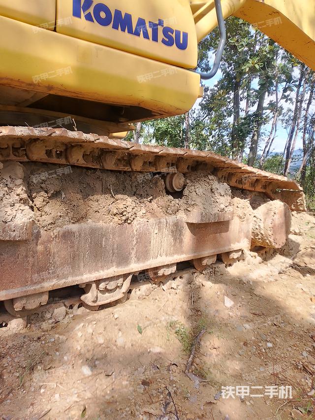 駕駛室頂部（整機(jī)外觀）
