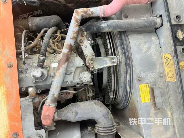 发动机整体俯视（整机外观）