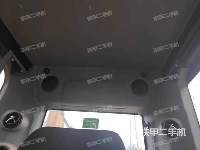 座椅后部（駕駛室部分）