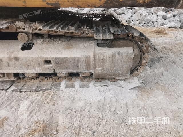 左驅(qū)動(dòng)輪(行走機(jī)構(gòu)) 左驅(qū)動(dòng)輪(行走機(jī)構(gòu))