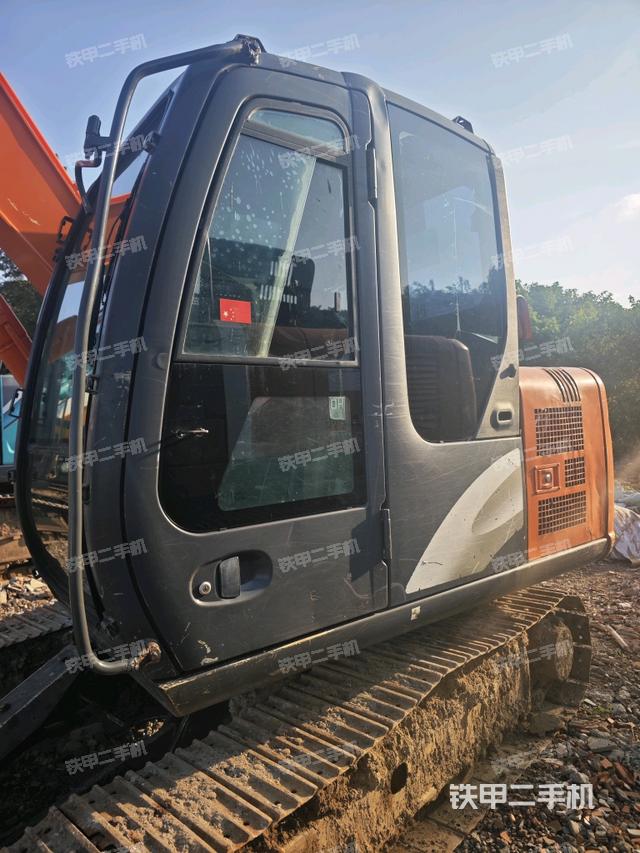 驾驶室整体（整机外观）