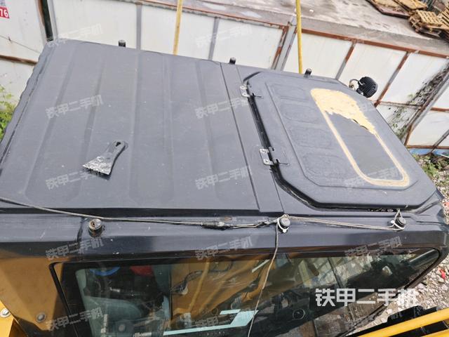 驾驶室顶部俯视（上车部件）