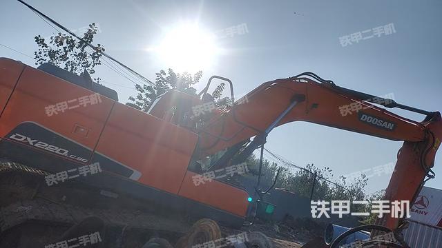 整机右后45°(整机外观) 整机右后45°(整机外观)