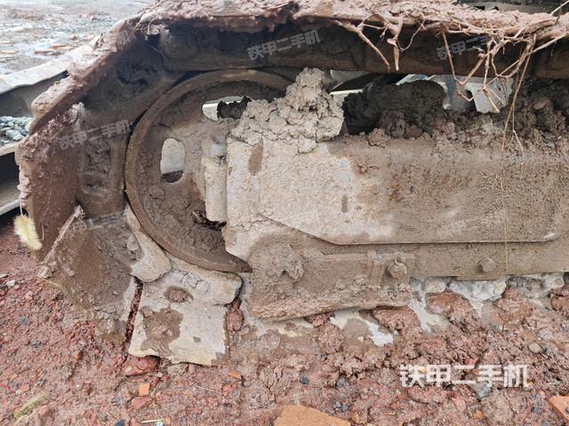 右導(dǎo)向輪（行走機(jī)構(gòu)）