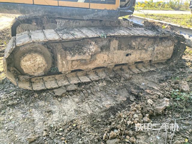 左侧行走马达盖板（行走机构）