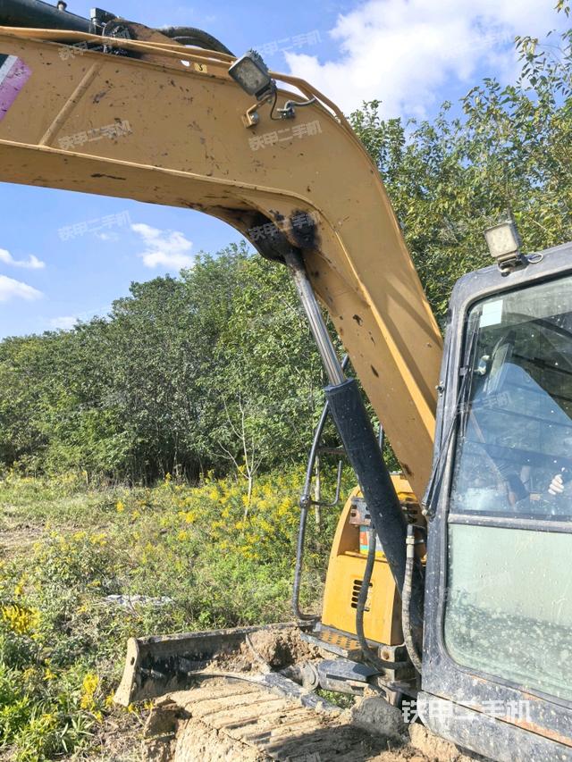 顶棚整体（驾驶室部分）