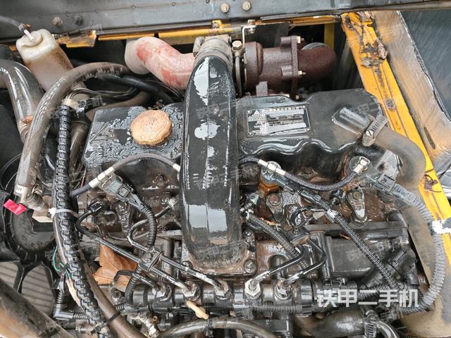 發(fā)動機室(上車部件) 發(fā)動機室(上車部件)