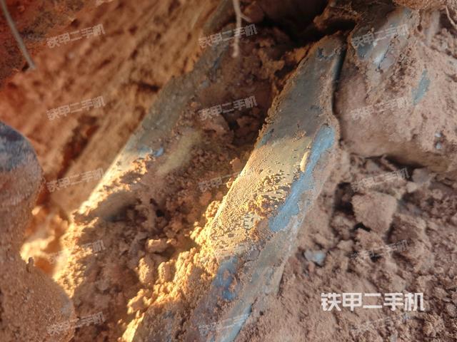 右托鏈輪+鏈筋(行走機(jī)構(gòu)) 右托鏈輪+鏈筋(行走機(jī)構(gòu))