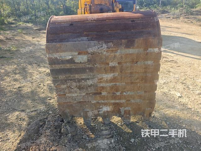 大臂整体 右侧（工作和回转装置）