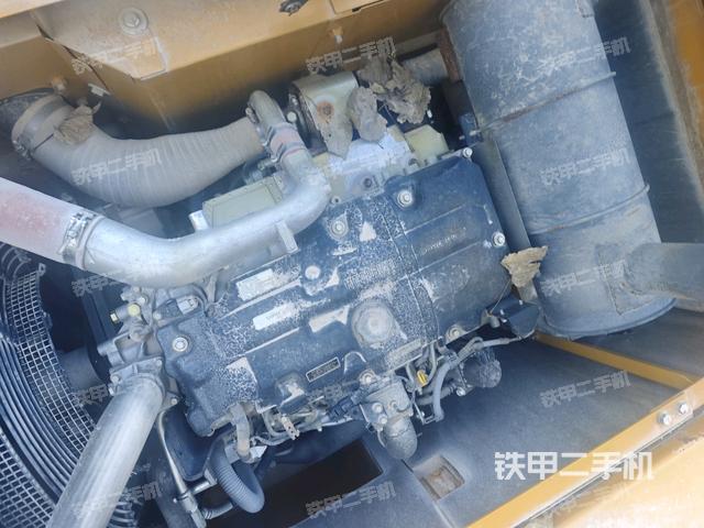 发动机室（上车部件）