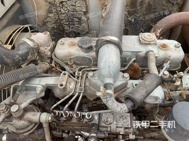 發(fā)動機整體俯視(整機外觀) 發(fā)動機整體俯視(整機外觀)
