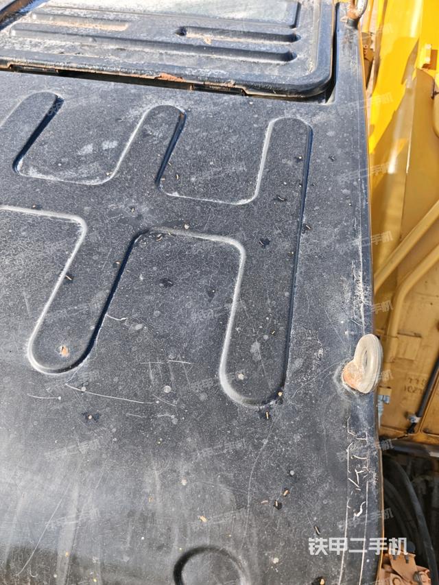 驾驶室顶部俯视（上车部件）